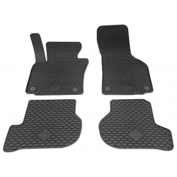 Guminiai kilimėliai VOLKSWAGEN Golf VI 2008-2013 (Su originaliais užspaudžiamais tvirtinimais, juodos spalvos)